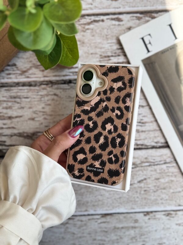 قاب پلنگی قهوه ای Bonne Case آیفون (کدC2054) - تصویر 1