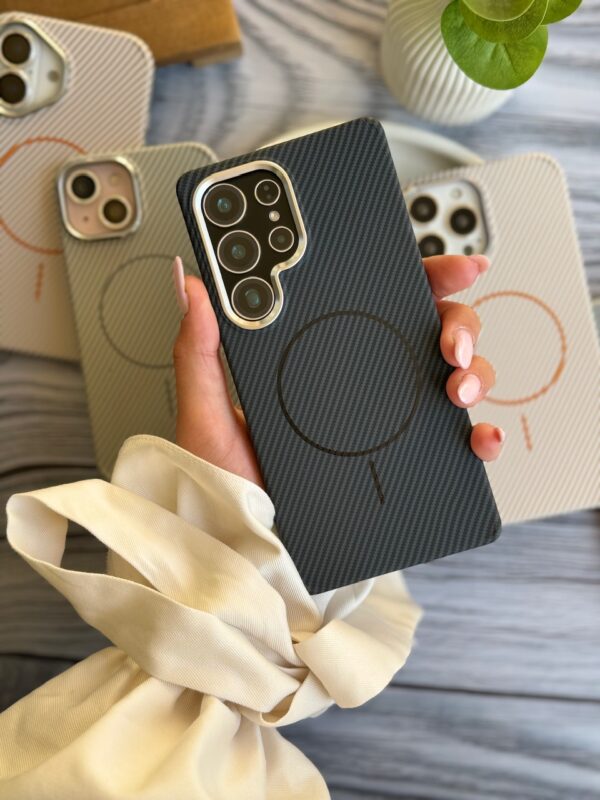 قاب Carbon Magsafe با پک Q Series (کدC2078) - تصویر 2